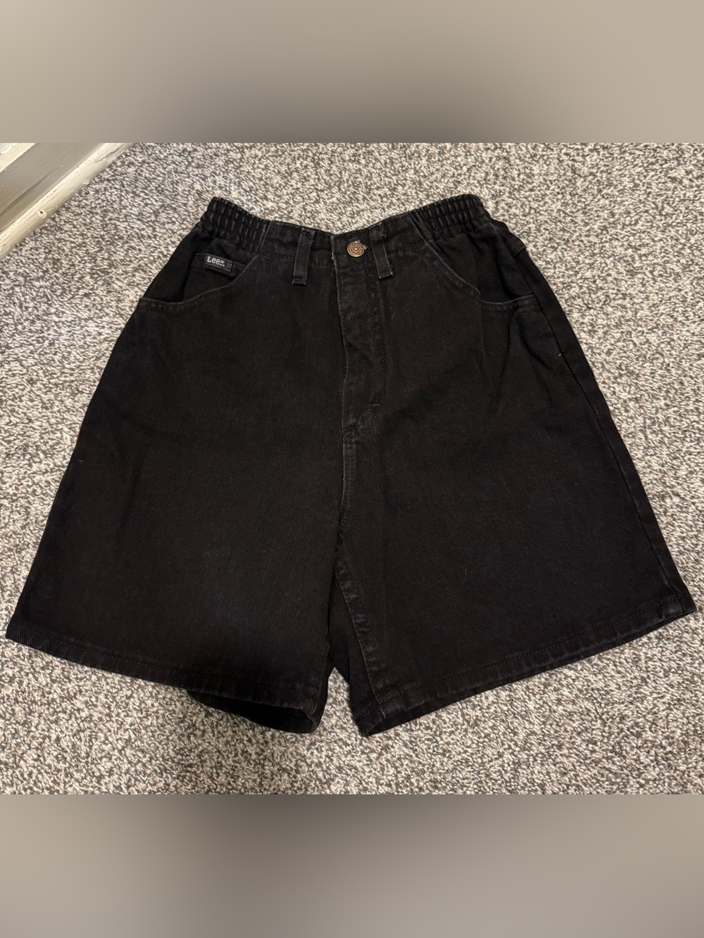 Lee Black Elastic-Waist Shorts